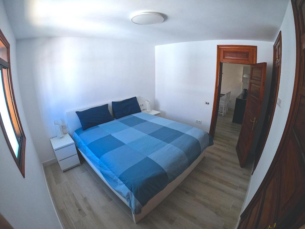 Parque Santiago I: Spacious First Floor Apartment with Large Balcony Playa de las Americas  Exterior photo